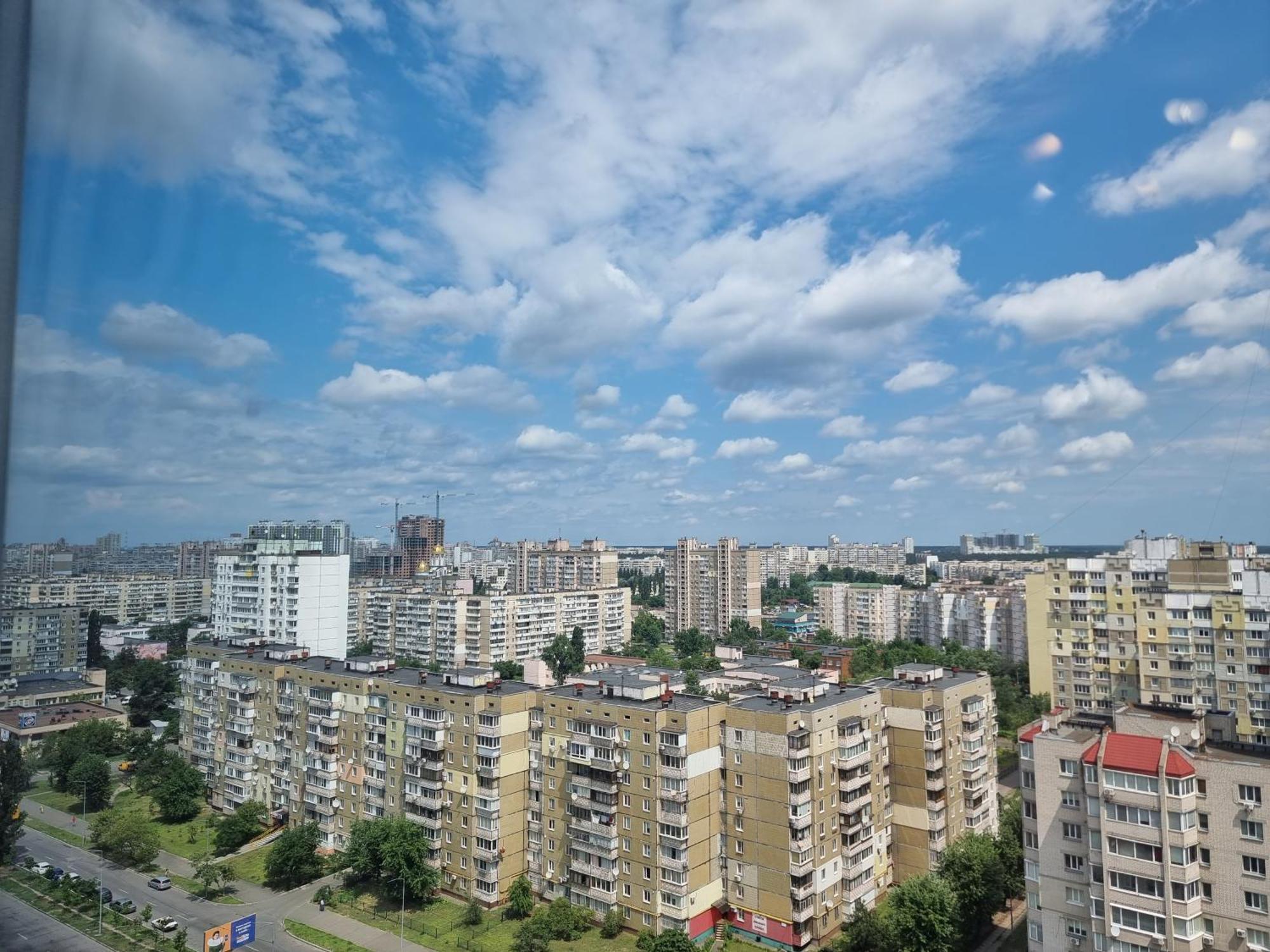Your Apartment Kharkivska 基輔 外观 照片