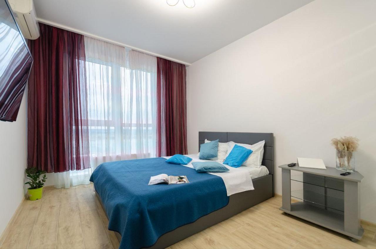 Your Apartment Kharkivska 基輔 外观 照片